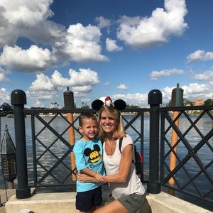 Meet your Posher, Joelle